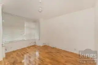 87 Winchester Road, photo 2