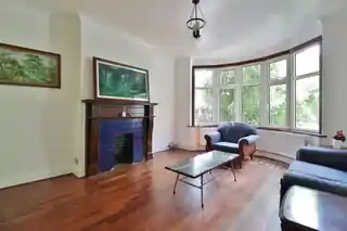 87 Wood Lane, photo 4