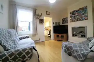 88 Brook Street, photo 2