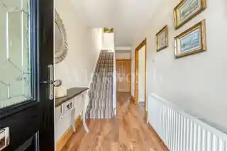 88 Cleveland Gardens, photo 2