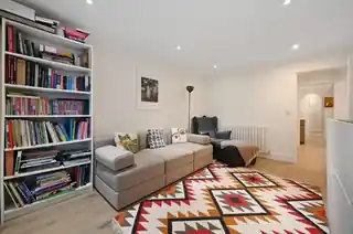 88 Corbet Close, photo 3