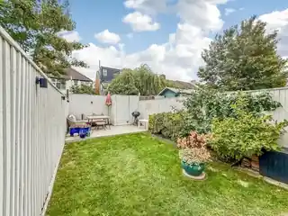 88 Lebanon Road, photo 2
