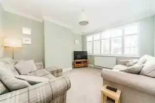 88 Somerset Avenue, photo 3