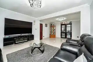 88 Whitton Waye, photo 4