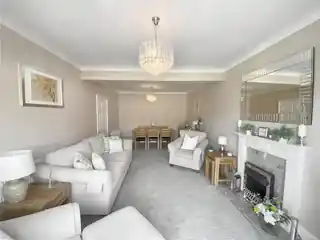 89 Brooklands Avenue, photo 2