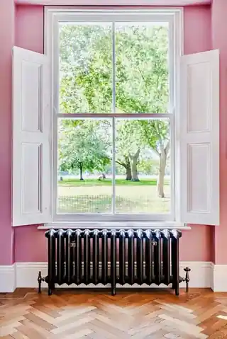 89 Cadogan Terrace, photo 4