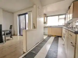 89 Further Green Road, photo 3
