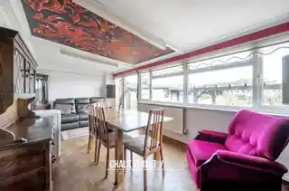 89 Hacton Drive, photo 4