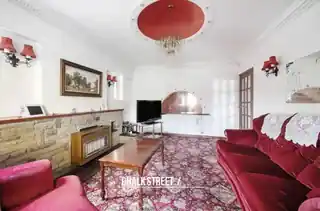 89 Hacton Drive, photo 3