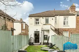 89 Leslie Road, photo 2