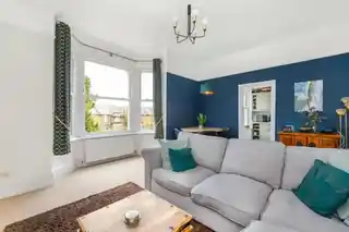 8A Trewsbury Road, photo 4