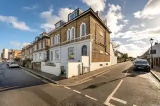 8D Station Road, photo 2