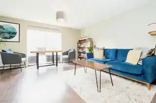 9 Albatross Close, photo 2