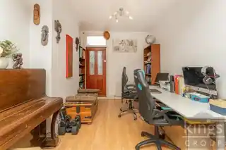9 Ashville Road, photo 4