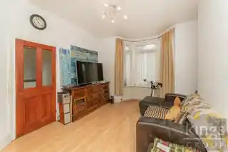 9 Ashville Road, photo 3