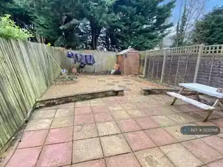 9 Bennett Close, photo 4