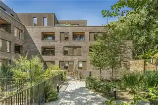 9, Blackburn House, Prodigal Square, photo 2