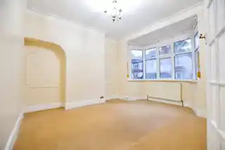 9 Brendon Road, photo 2