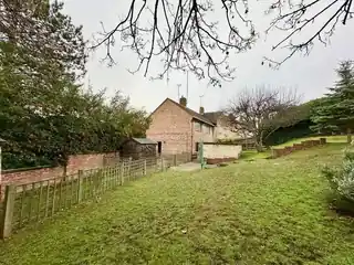 9 Broadoak Road, photo 3
