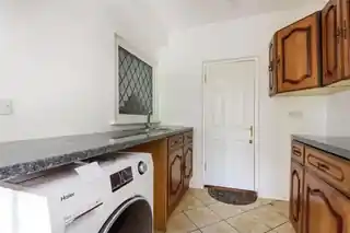 9 Chestnut Drive, photo 4