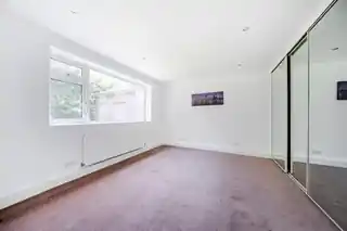 9 Claire Gardens, photo 4