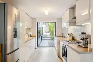 9 Clemence Street, photo 3