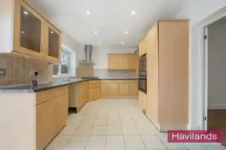 9 Clydach Road, photo 4
