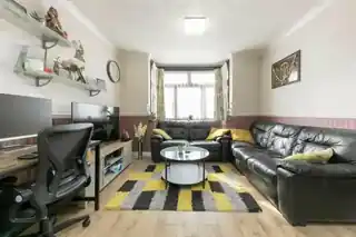 9 Cross Road, photo 2