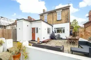 9 Cumnor Road, photo 2