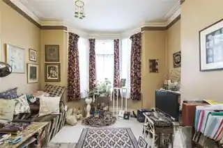 9 Fairthorn Road, photo 2