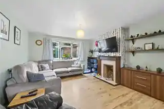 9 Green Close, photo 2