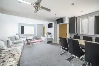 9 Harvey Road, photo 3