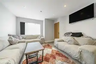 9 Harvey Road, photo 2