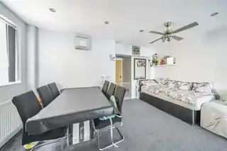 9 Harvey Road, photo 4