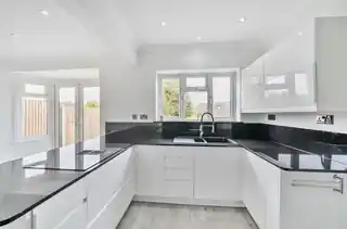 9 Hillsmead Way, photo 2