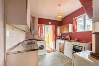 9 Holmesdale Avenue, photo 3