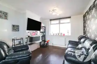 9 Horsa Road, photo 4