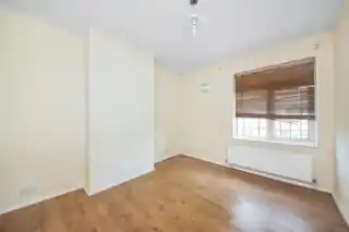 9 Mayeswood Road, photo 2