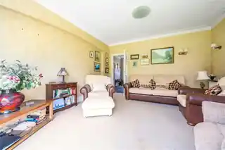 9 Myddelton Park, photo 3