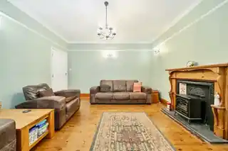 9 Myrtle Avenue, photo 2