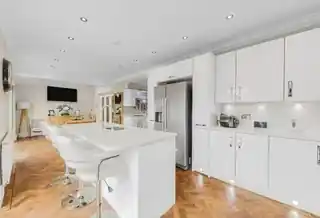 9 North Close, photo 3