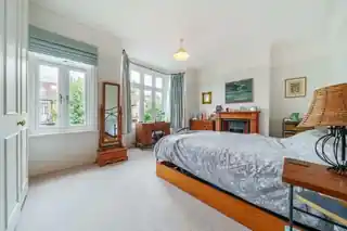 9 Oxford Avenue, photo 3