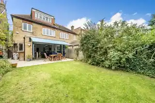 9 Ravensbourne Gardens, photo 4