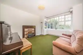 9 St Marys Road, photo 3