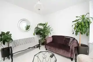 9 Suffolk Road, photo 4