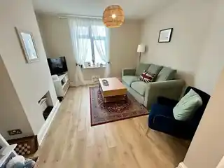 9 Tewkesbury Road, photo 2