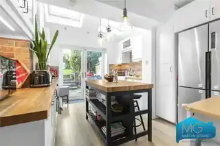 9 Todhunter Terrace, photo 3