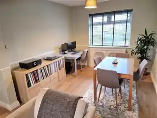 9 Waterdale Road, photo 3