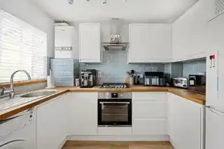 9 Wheelock Close, photo 2
