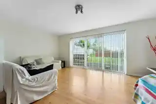 9 Wynton Gardens, photo 3